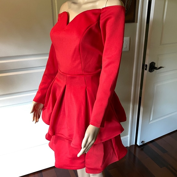 41 - RED LONG SLEEVE MINI DRESS - Picture 9 of 15